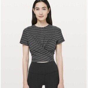 Lululemon Size 4 Time To Restore Short Sleeve Striped Gray & White